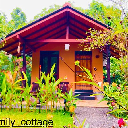 Suncity Privacy Cottages Udawalawe Luaran gambar