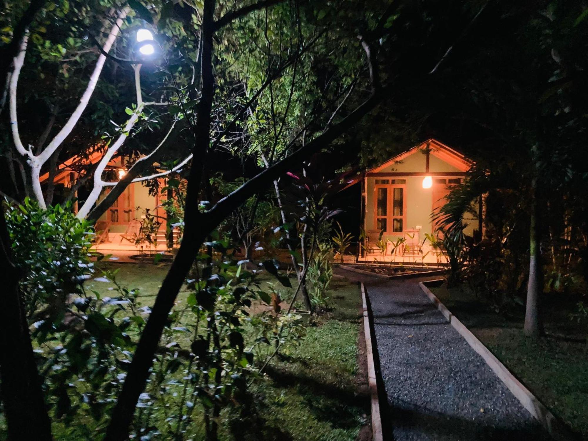 Suncity Privacy Cottages Udawalawe Luaran gambar