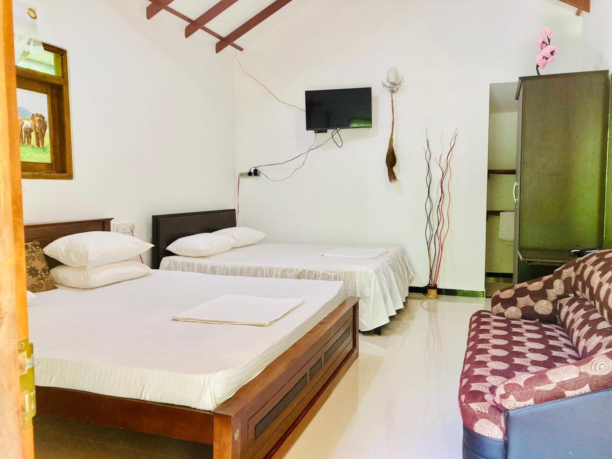 Suncity Privacy Cottages Udawalawe Luaran gambar