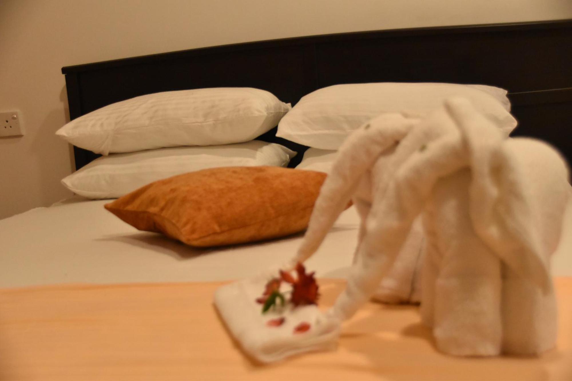 Suncity Privacy Cottages Udawalawe Luaran gambar