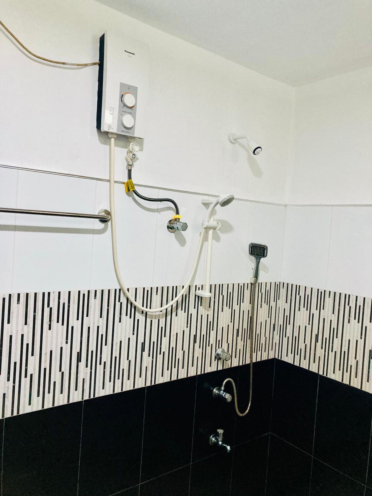 Suncity Privacy Cottages Udawalawe Luaran gambar